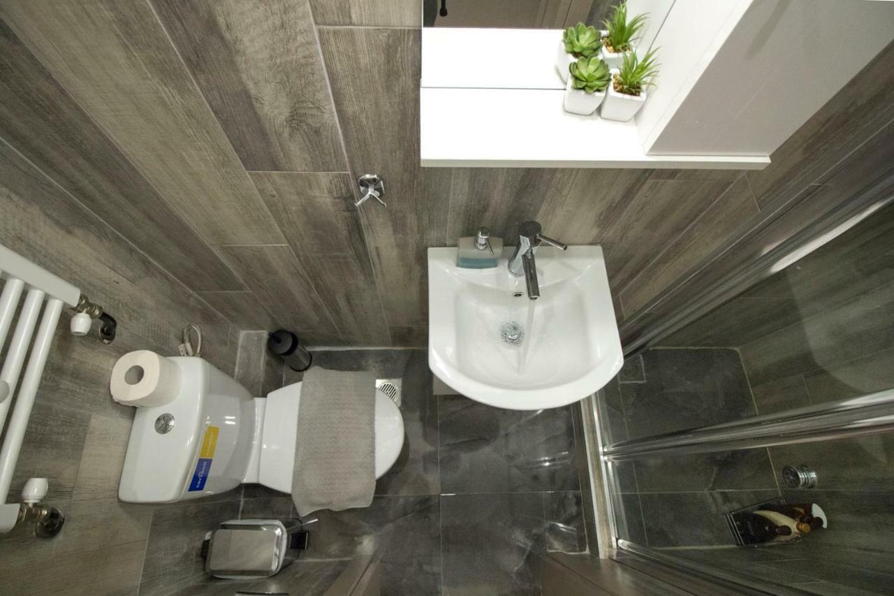Flow - White Tower Two Bedroom Suite テッサロニキ エクステリア 写真